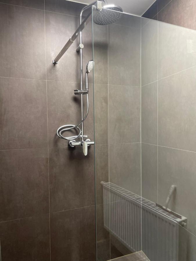 Ruime Luxe Kamer In Centrum Brugge Met Badkamer! Exterior foto